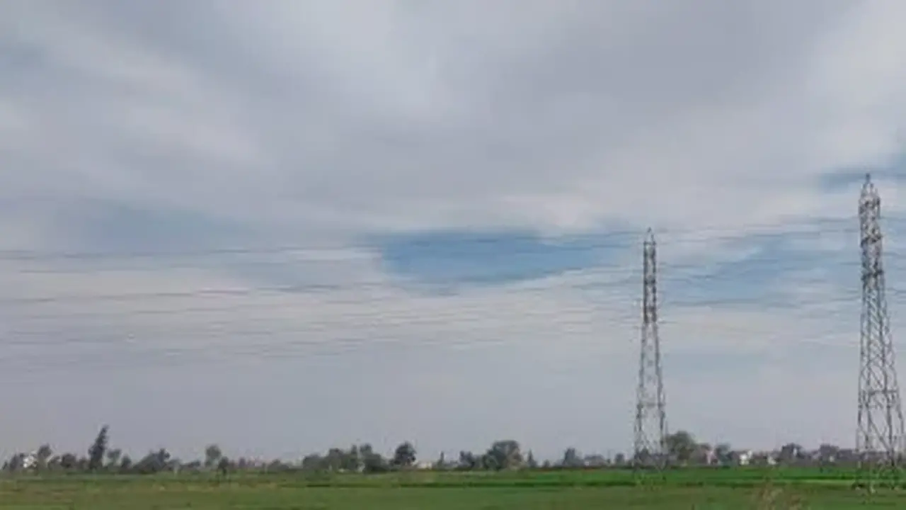 انخفاض درجات الحرارة وأمطار رعدية تعصف بالطقس السبت 6-12-2025